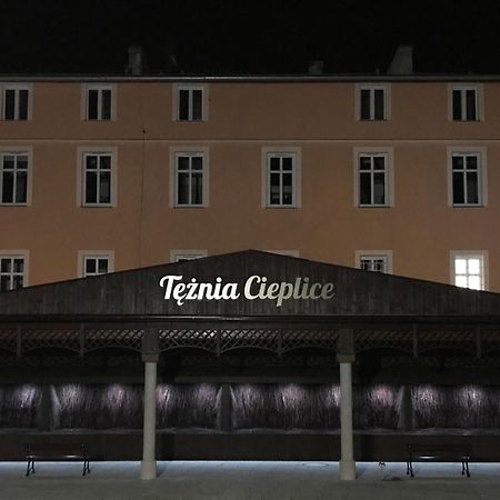 Apartament Przy Promenadzie Jelenia Góra Exterior foto